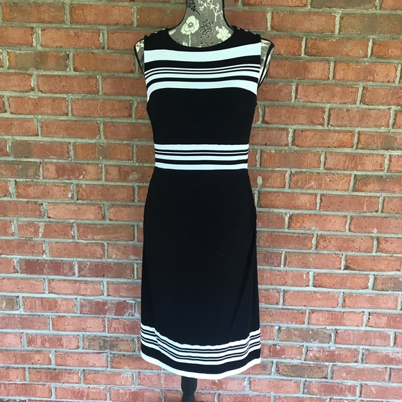 White House Black Market Dresses & Skirts - WHBM Size S Dress